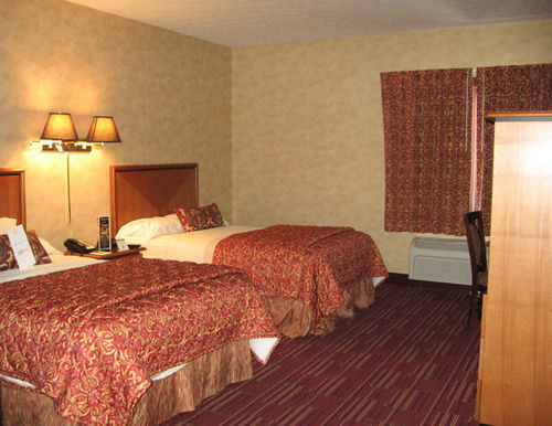 Bertram Inn And Conference Center Aurora Exterior foto